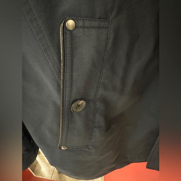 Vintage Water Resistant trench coat RW & CO . - Picture 6 of 7